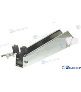 BOW ROLLER WITH ANCHOR LOCK